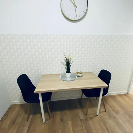 Hostel Clicktheflat Wola Warsaw