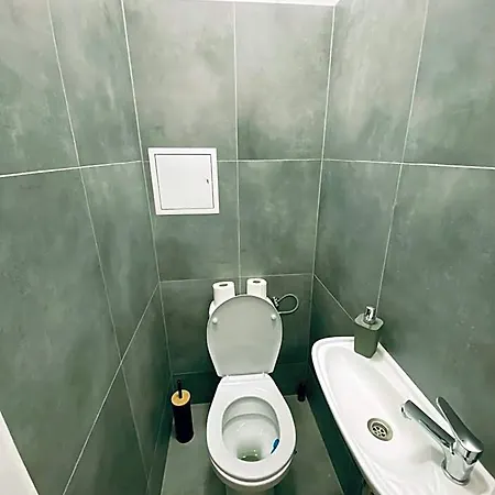 Clicktheflat Wola Warsaw