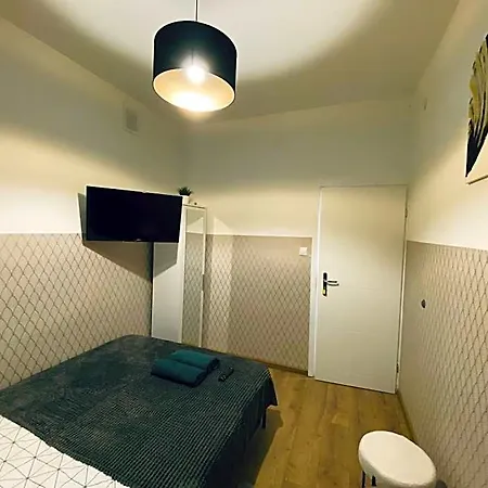 Clicktheflat Wola *